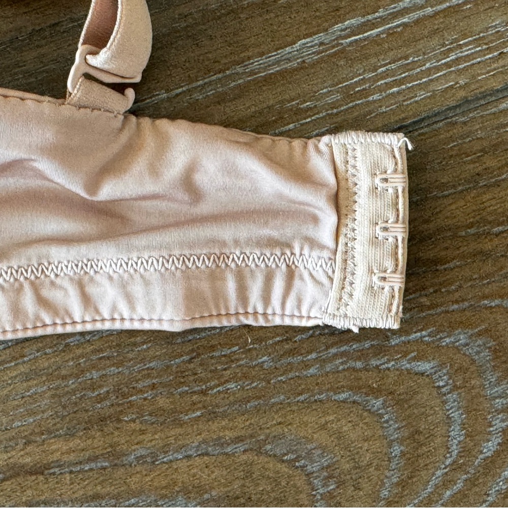 Calvin Klein Light Pink Bra - Picture 7 of 10